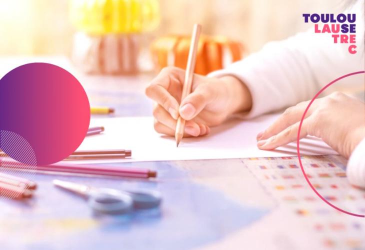 destacado persona dibujando letras